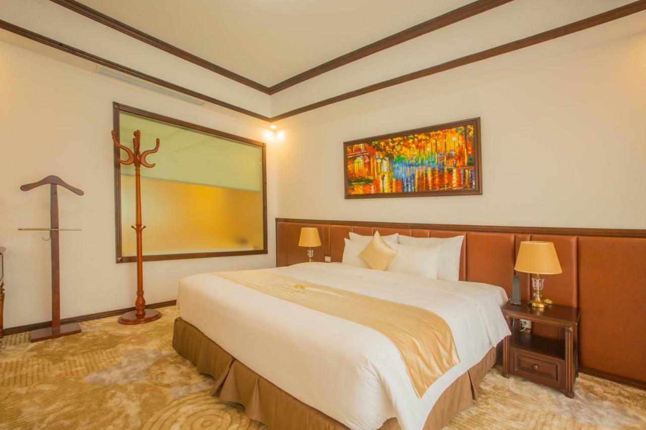 เวสต์เลก โฮเต็ล แอนด์ รีสอร์ต วิง ฟุก Hotel Vinh Yen ภายนอก รูปภาพ