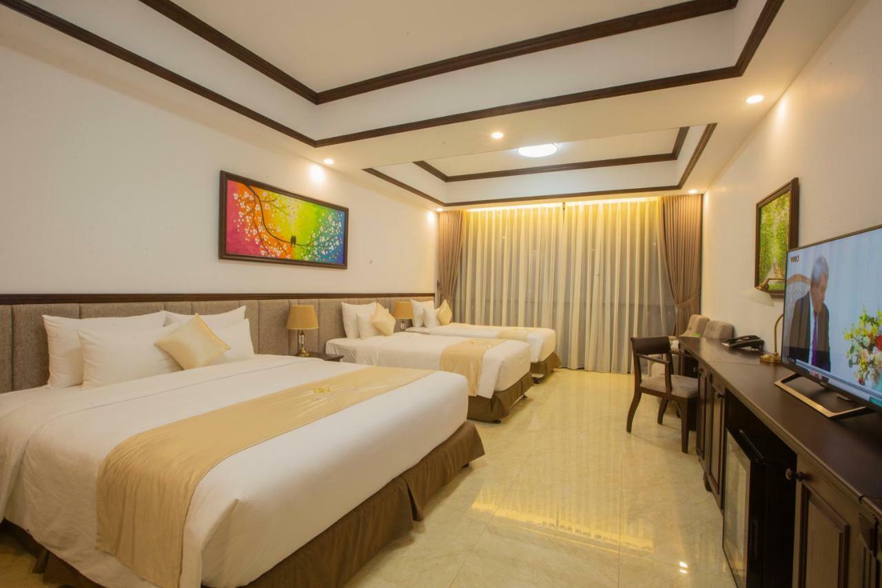 เวสต์เลก โฮเต็ล แอนด์ รีสอร์ต วิง ฟุก Hotel Vinh Yen ภายนอก รูปภาพ