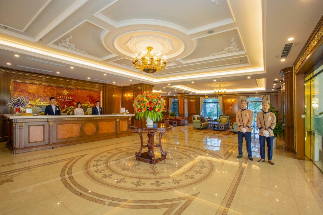 เวสต์เลก โฮเต็ล แอนด์ รีสอร์ต วิง ฟุก Hotel Vinh Yen ภายนอก รูปภาพ