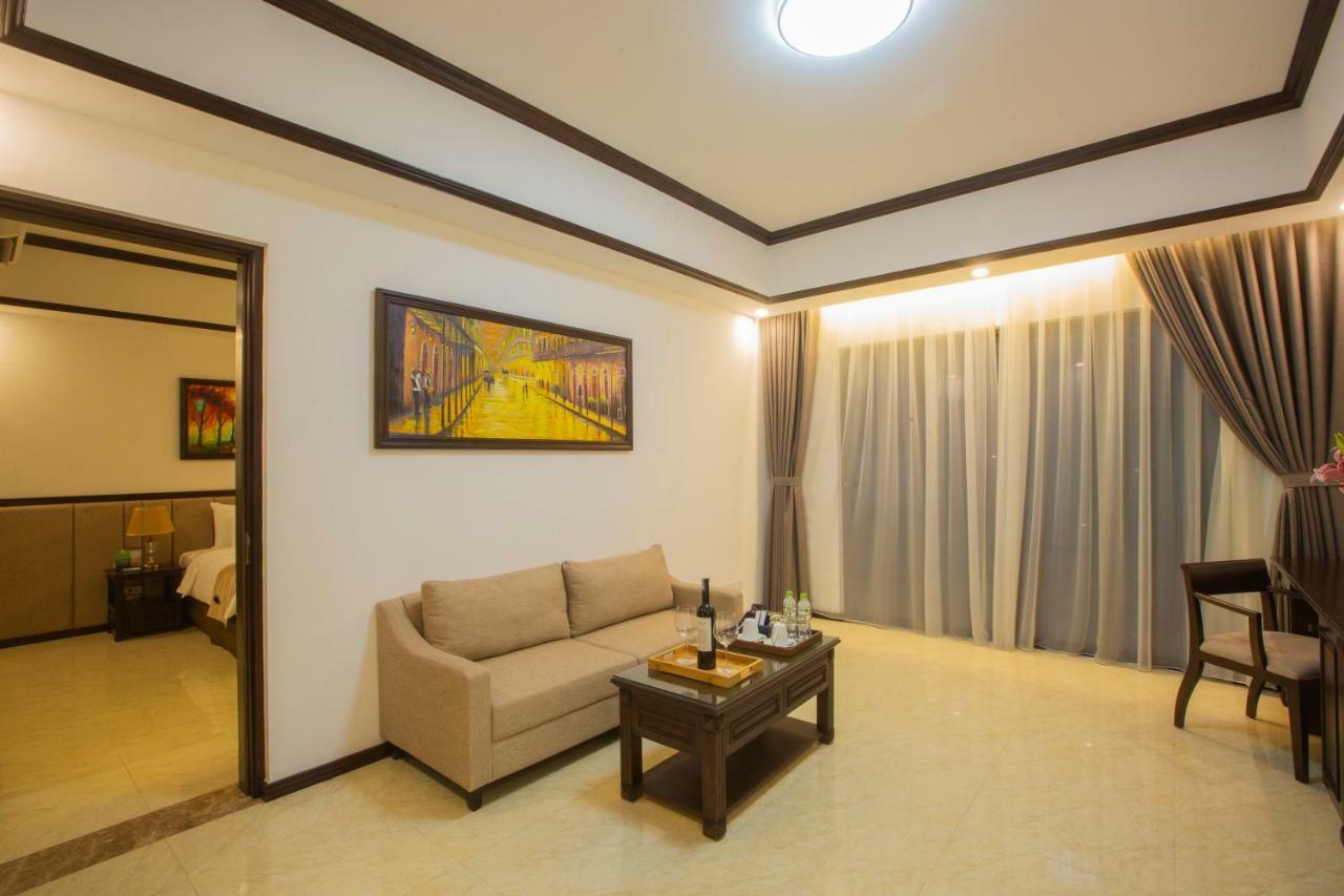 เวสต์เลก โฮเต็ล แอนด์ รีสอร์ต วิง ฟุก Hotel Vinh Yen ภายนอก รูปภาพ